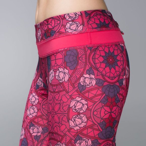 NEW Lululemon Run: Inspire Crop II *All Full-On Luxtreme size 8 - Picture 9 of 10